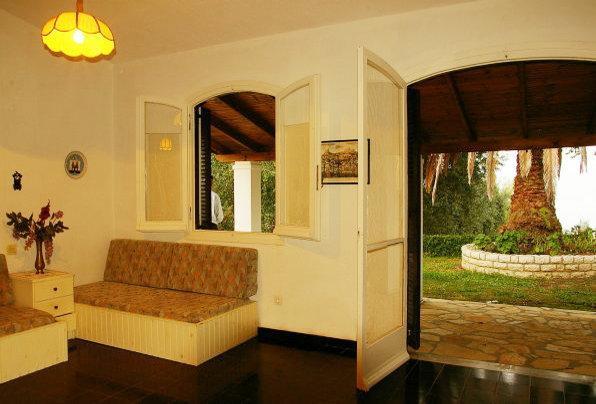 Marialice Apartment Dassia  Phòng bức ảnh